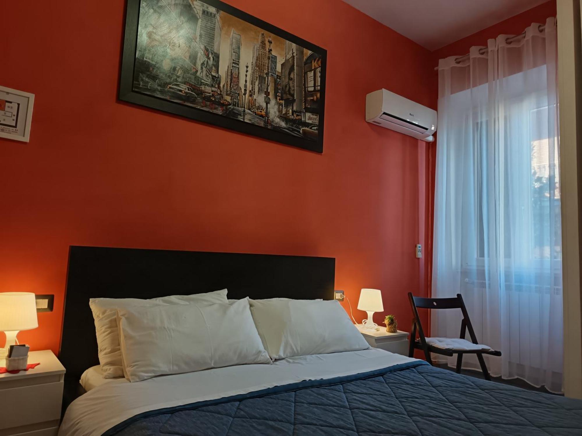 Adriatic Room 50 M Dalla Stazione Ferroviaria Di Ciampino E Dalla Navetta Aeroportuale Ngoại thất bức ảnh